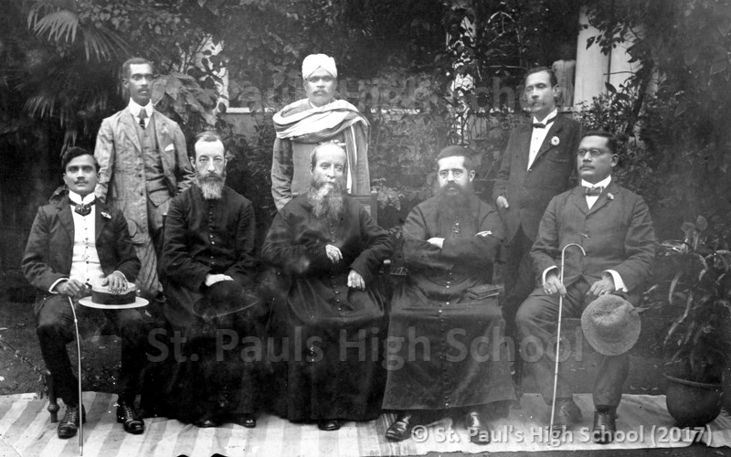 St. Paul's High School - Staff Photo - 1910