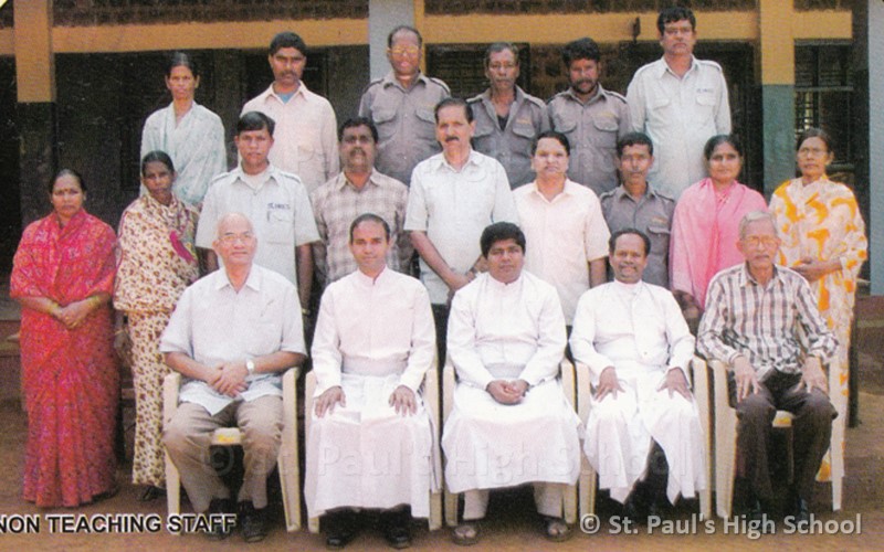 St. Paul's Support Staff - 2006